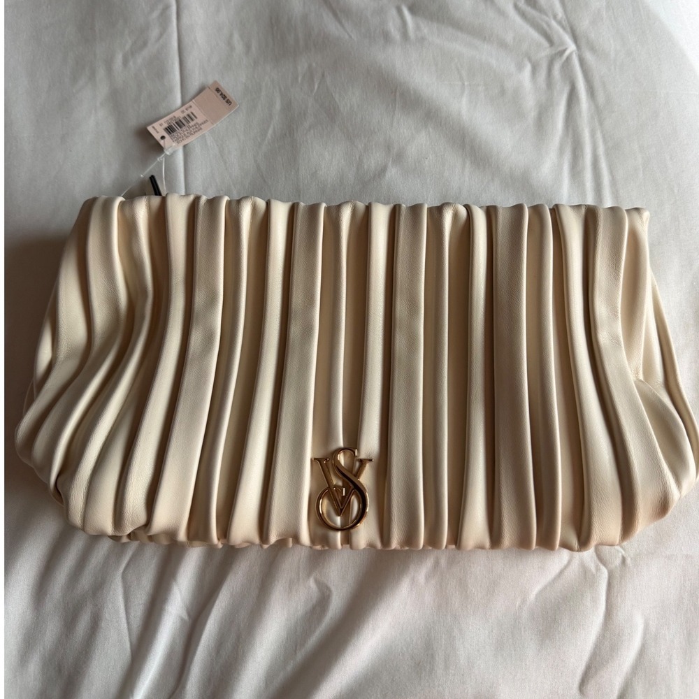 Victoria's Secret Pleated Cream Clutch Bag Gold VS Logo New‎ with Tags